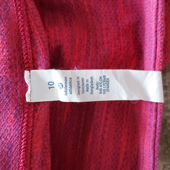 Lululemon Wunder Under Crops - Picture 2 of 4